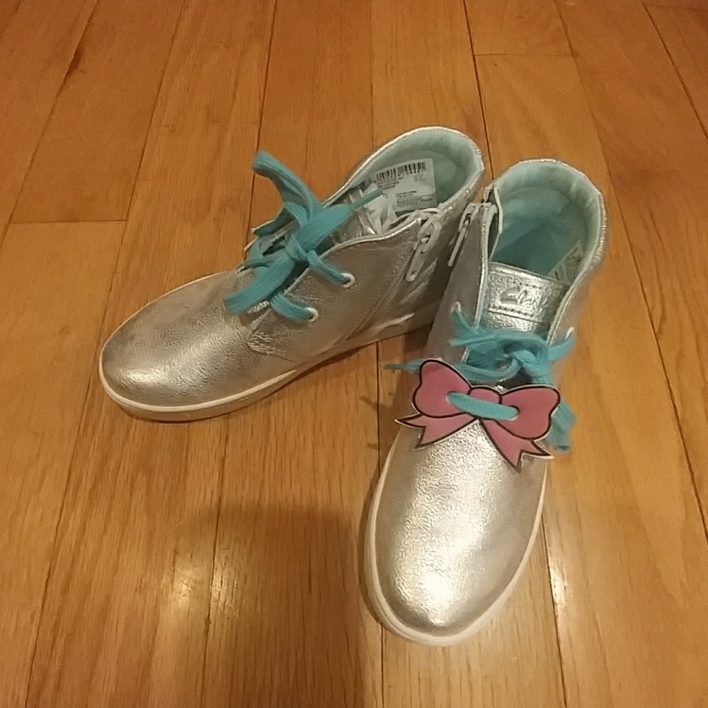 Clarks Casual Girls shoe/modern 👟